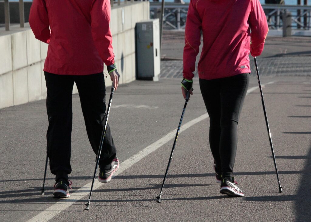 Nordic walking - sport dla osób w każdym wieku